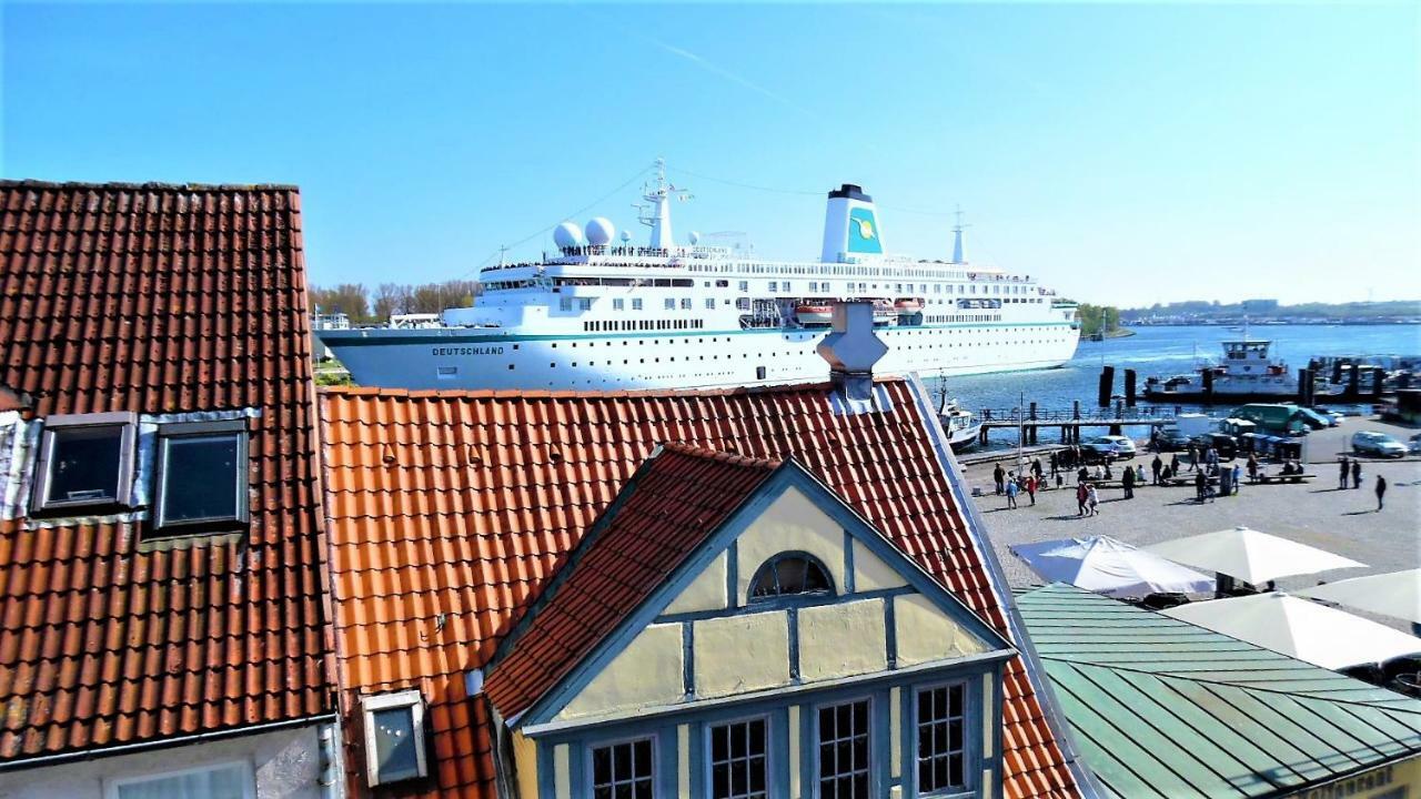 Rooming24, Kleine Pension Lubeca Exterior foto